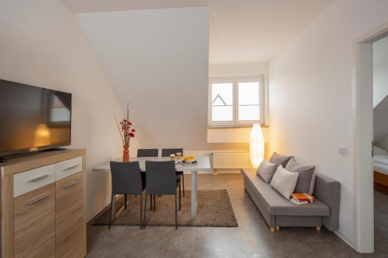 Hotel&boarding House Schlosserwirt
